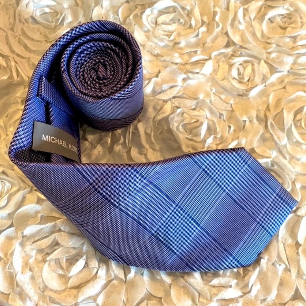 New Michael Kors mens‎ houndstooth silk tie